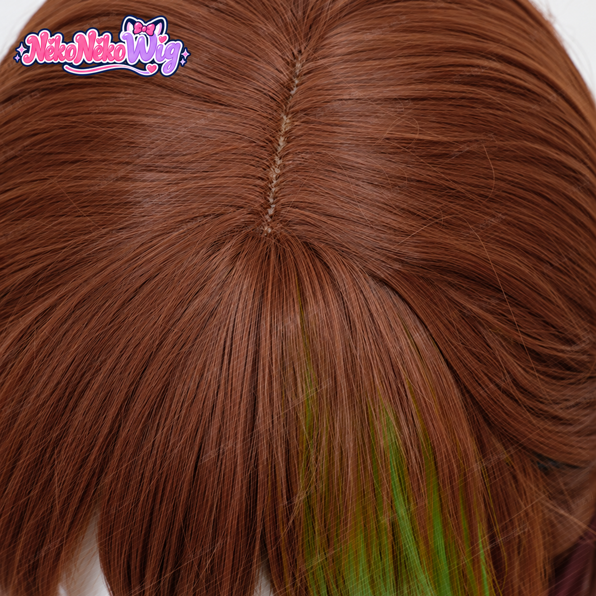 Cheerleader cosplay wig crown and part detail